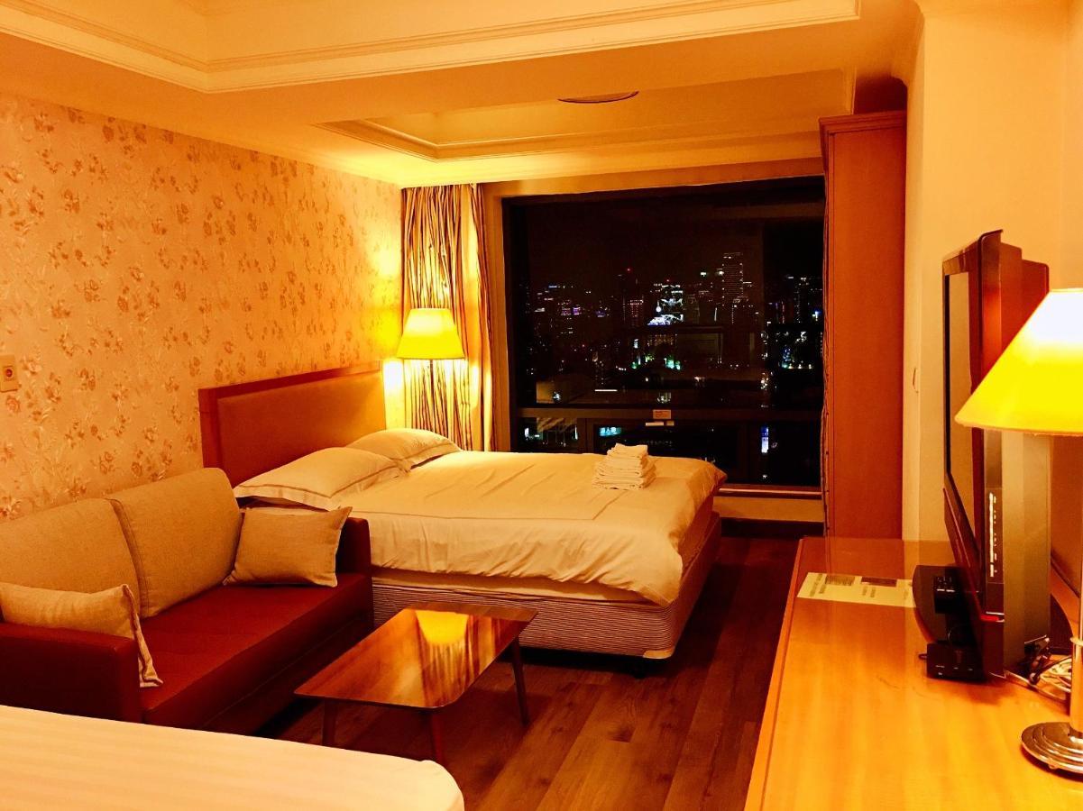 台中自由行 Taichung Exterior foto